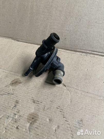 Тройник печки Mercedes C w204