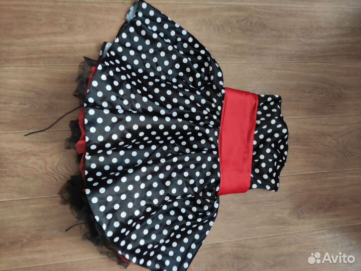 Нарядное платье