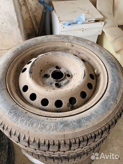 Зимняя резина 185/65/15