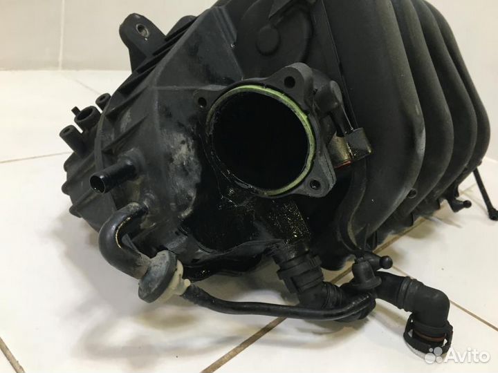 Коллектор впускной Audi A3 8P1