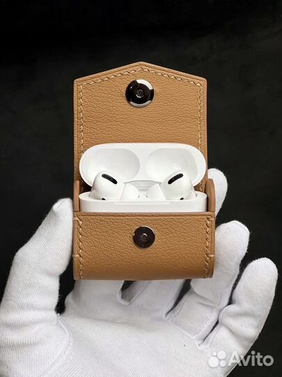 Кожаный чехол для AirPods Pro, 2, 3 поколения