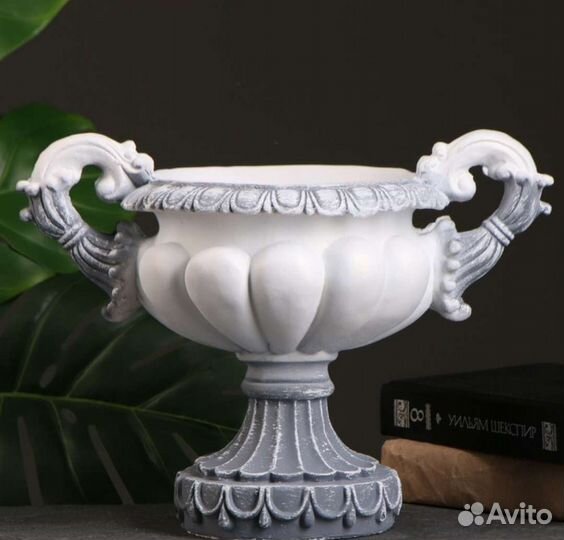 Вазоны для цветов