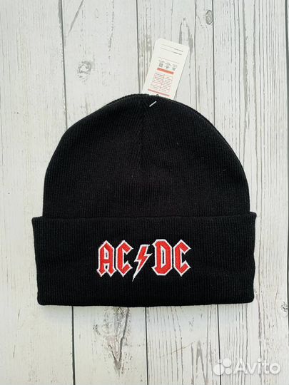 Шапка AC/DC
