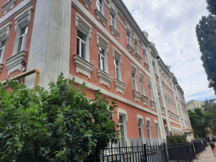 Помещение в особняке, 463 м²