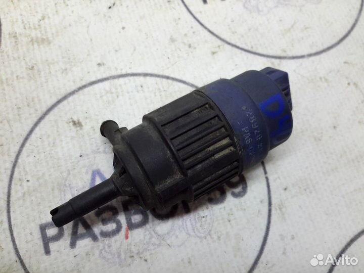 Насос омывателя фар Nissan Navara D40