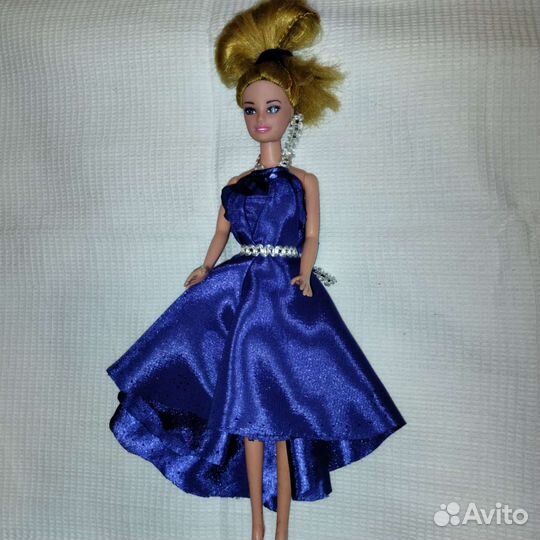 Праздничный наряд для Барби