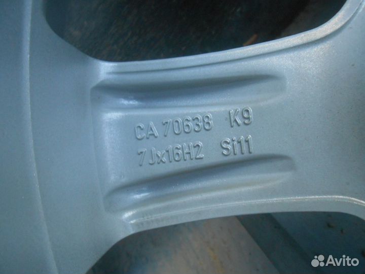 R16 Continental ContiEcoContactCP 215/65, PCD 5x114.3 DIA 64.1