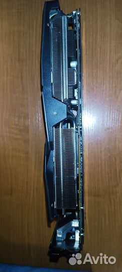 Asus ROG Strix GeForce GTX 1070 Ti 8gb