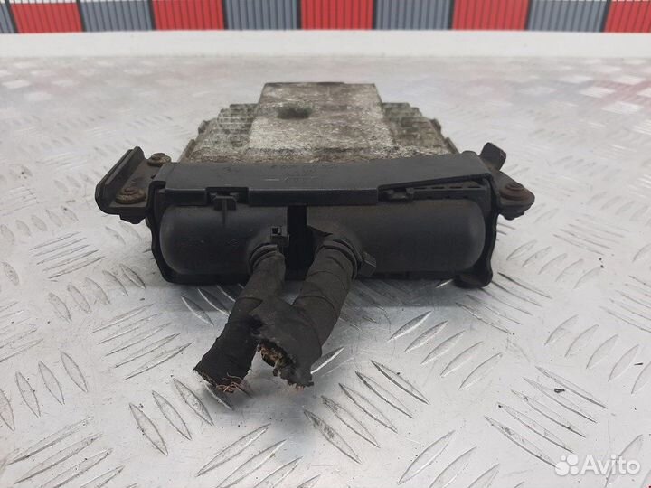 Блок управления двигателем для Audi A3 8P