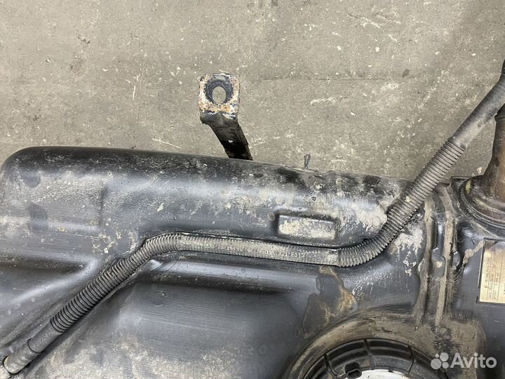 Топливный бак Citroen C3 Picasso 1.4 EP3