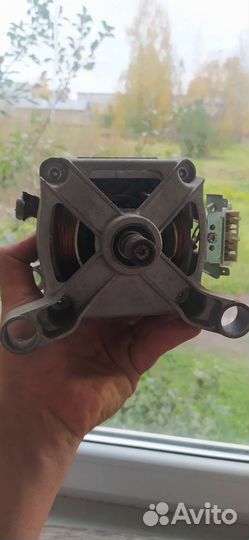 Двигатель стиральной машины