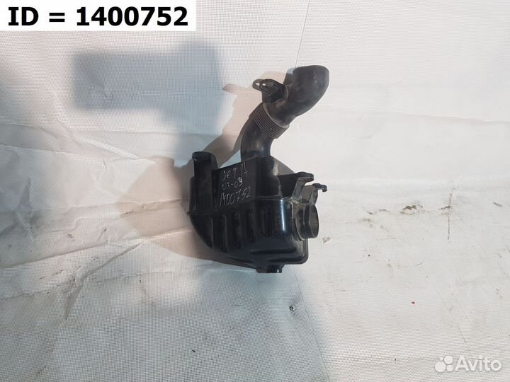 Резонатор воздушного фильтра Volkswagen Jetta