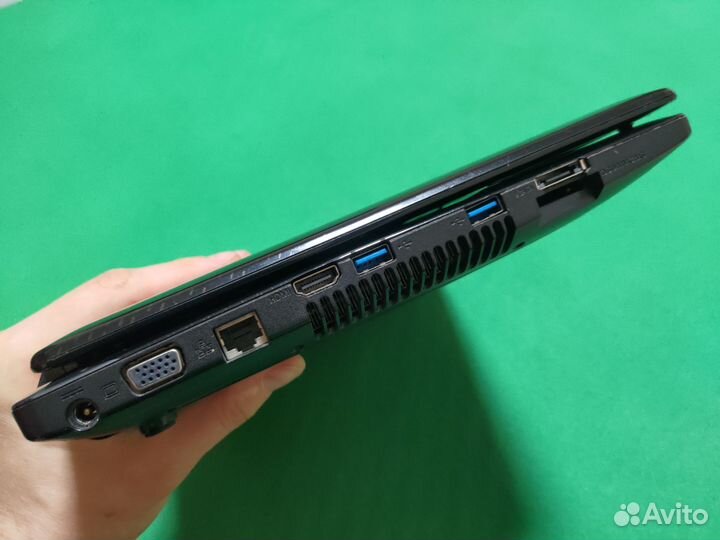 Ноутбук DNS W253EGO