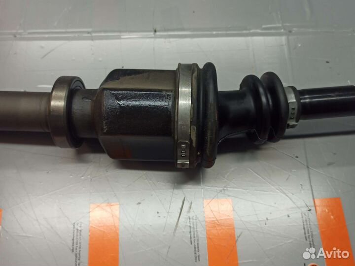 Löbro Вал приводной, передний левый