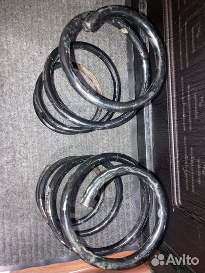 Пружины передние Toyota Wish