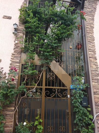 Комната 15 м² в 1-к., 1/2 эт.