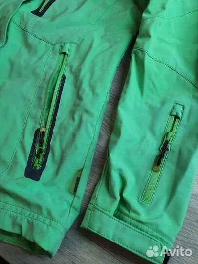 Куртка женская спортивная