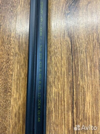 Уплотнитель стекла двери задний правый Skoda Rapid