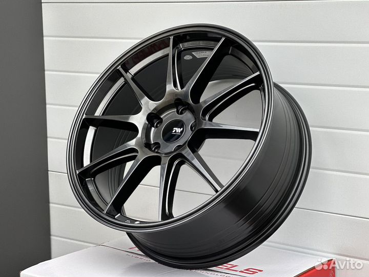 Topwheels GT01 19 8.0J +42 5X112 вес 9,6kg BM