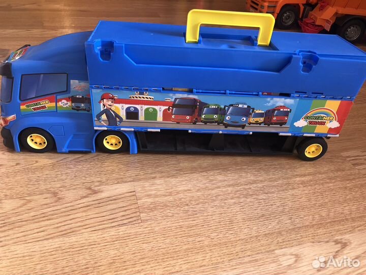 Игрушка автобус Тайо