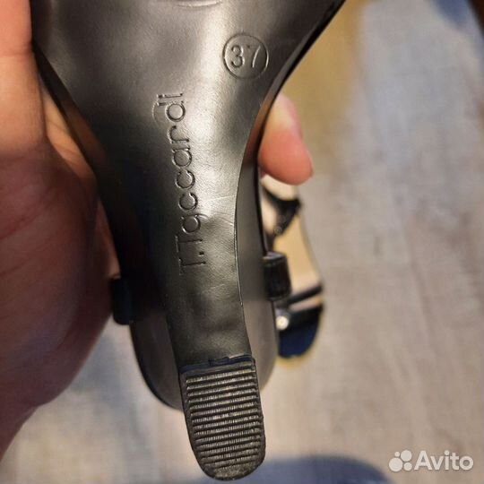 Босоножки Taccardi 37