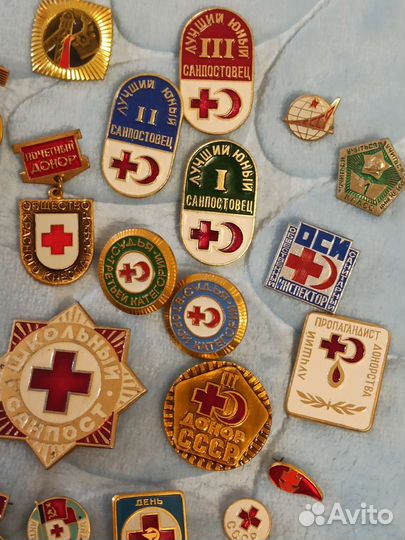 Знаки и значки СССР Почётный донор, Санпост и др