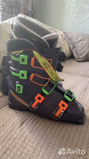 Горнолыжные ботинки