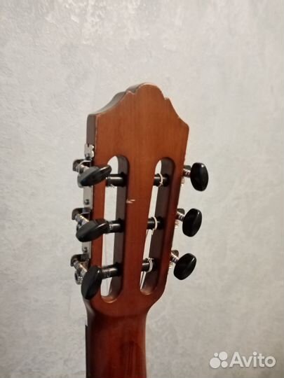 Классическая гитара Yamaha c40