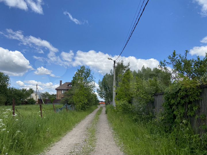 Участок 7 сот. (ИЖС)