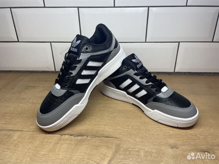 Кроссовки Adidas drop step