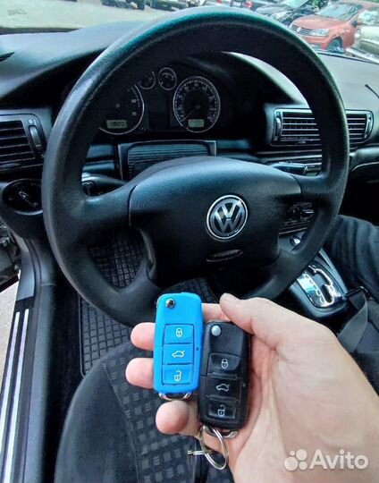 Ключ Volkswagen, Skoda, Seat с программированием