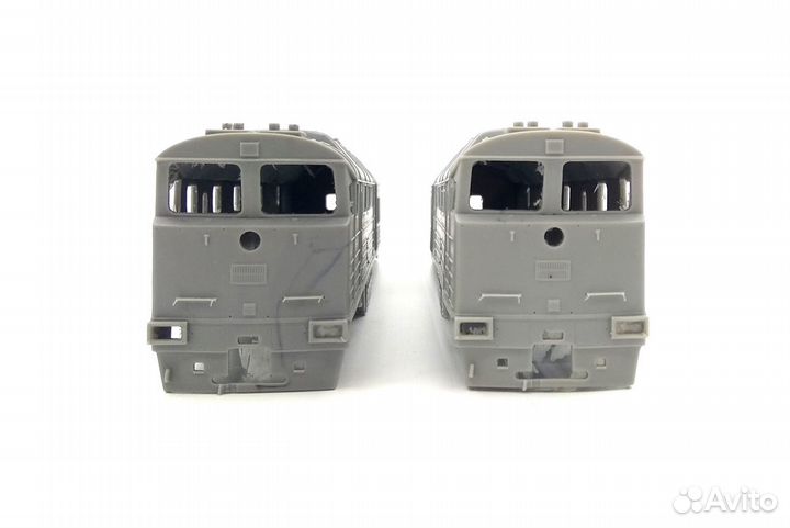 Железная дорога Тепловоз 2тэ116 1/87 но