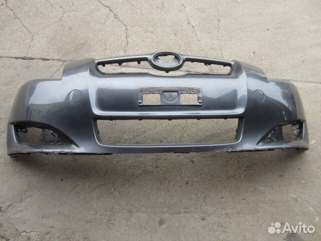 Бампер передний Тойота Аурис