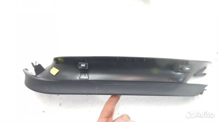 Обшивка крышки багажника левая Volkswagen Tiguan 2