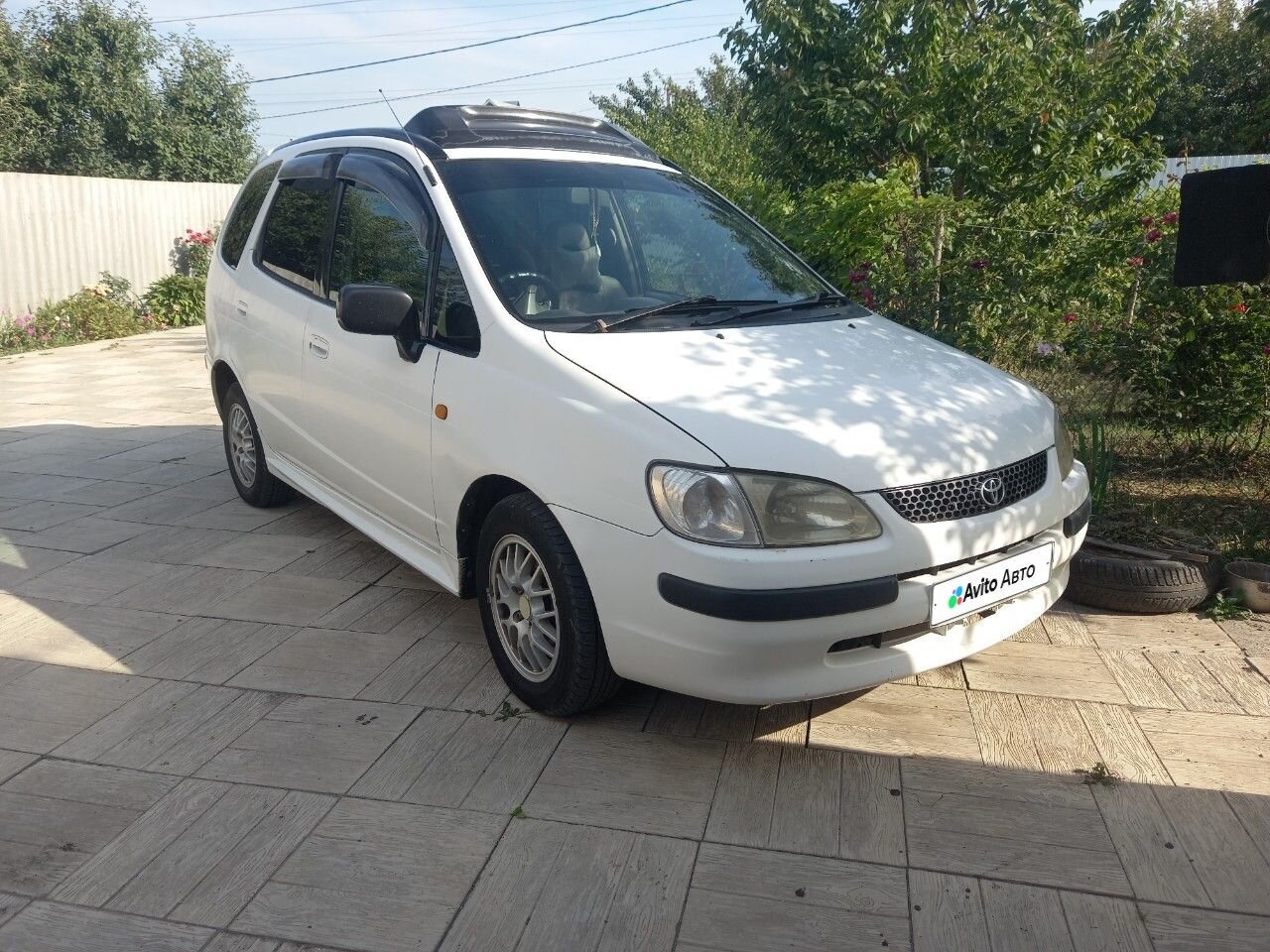 Toyota Corolla Spacio: фото из отзыва