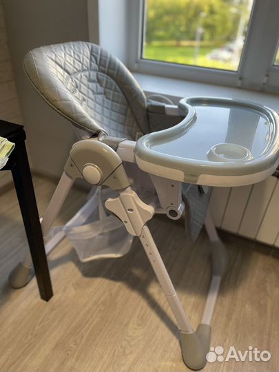 Стульчик для кормления tommy