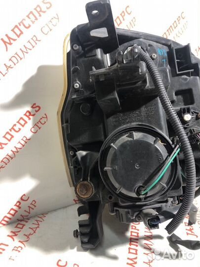 Фара ксеноновая левая Nissan X Trail T31 T31 2.0