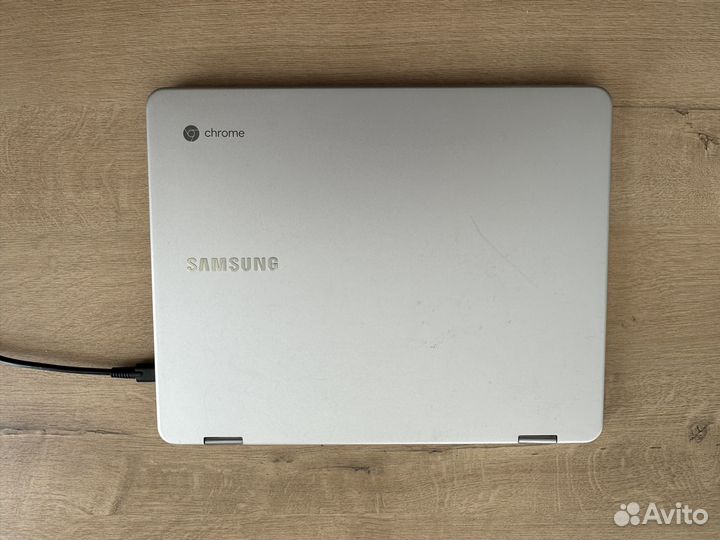 Ноутбук 2-in-1 Samsung Chromebook Plus V2 12.3