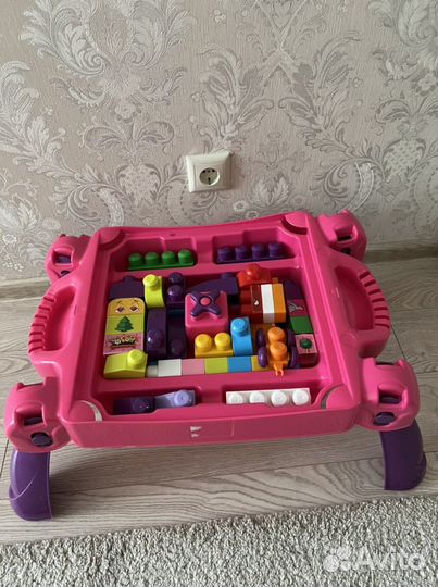 Стол mega bloks