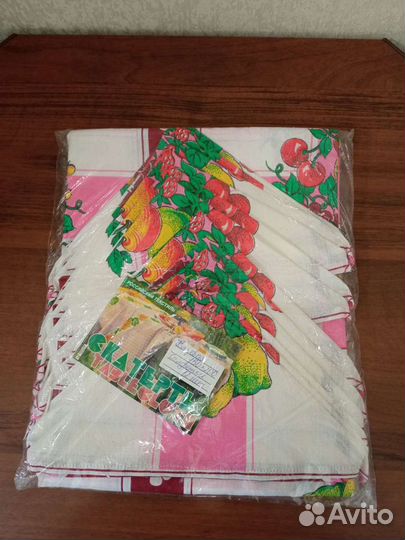 Скатерть бязевая и12 салфеток новые