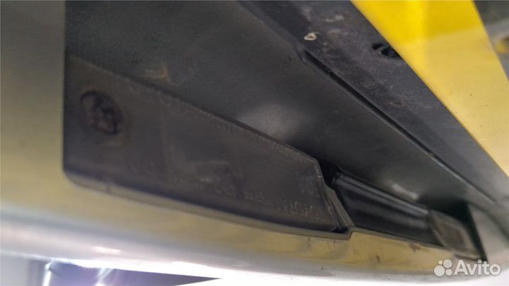 Крышка багажника Lexus RX, 2001