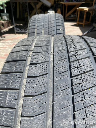 Tracmax X-Privilo S360 315/35 R20 110V