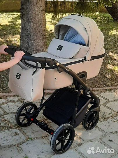 Коляска 2 в 1 adamex mobi