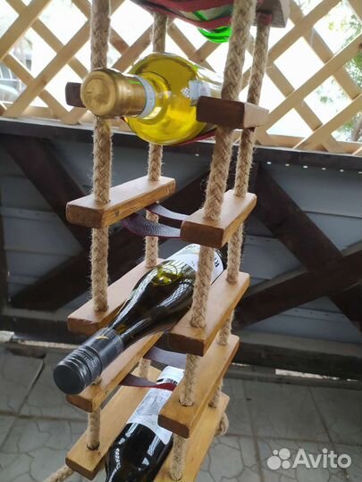 Подвесная бутылочница, полка для бутылок