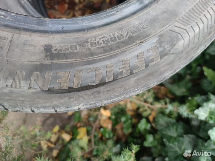 Goodyear EfficientGrip 215/65 R16