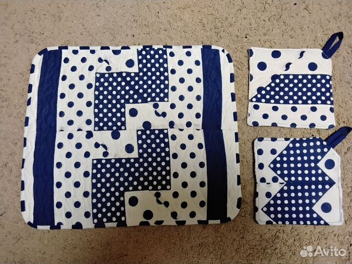 Коврик и 2 прихватки