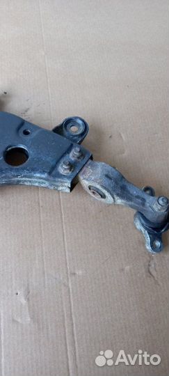 Рычаг подвески нижний передний левый Kia Magentis