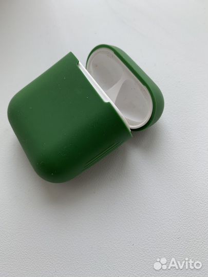 Оригинальный кейс /футляр для наушников AirPods