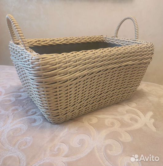 Дровница плетеная