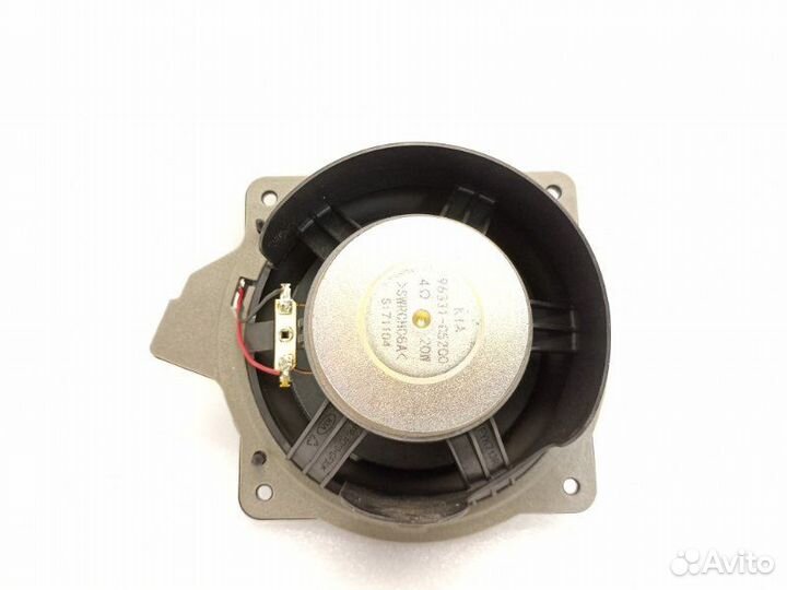 Динамик задний правый Kia Sorento Prime 3